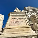 Luxurious View On Santa Croce
