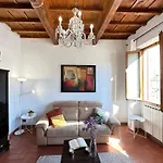 Luxurious View On Santa Croce
