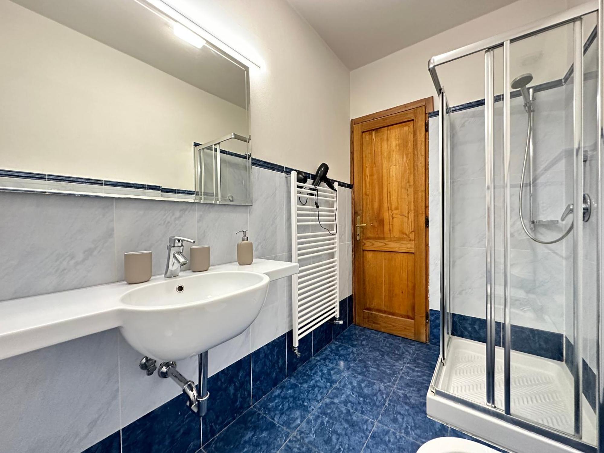 Luxurious View On Santa Croce Florencia