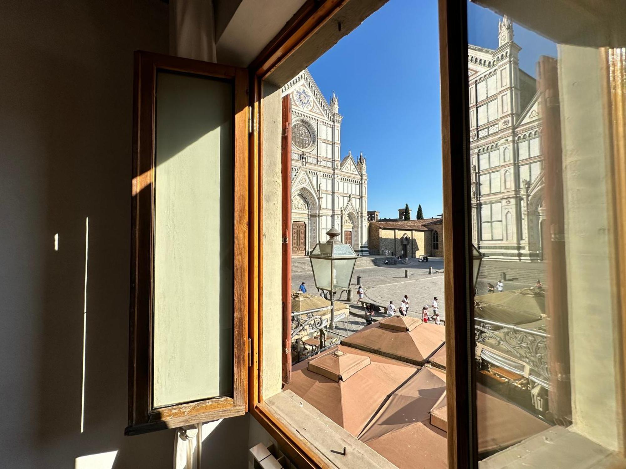 Luxurious View On Santa Croce Apartamento Florencia